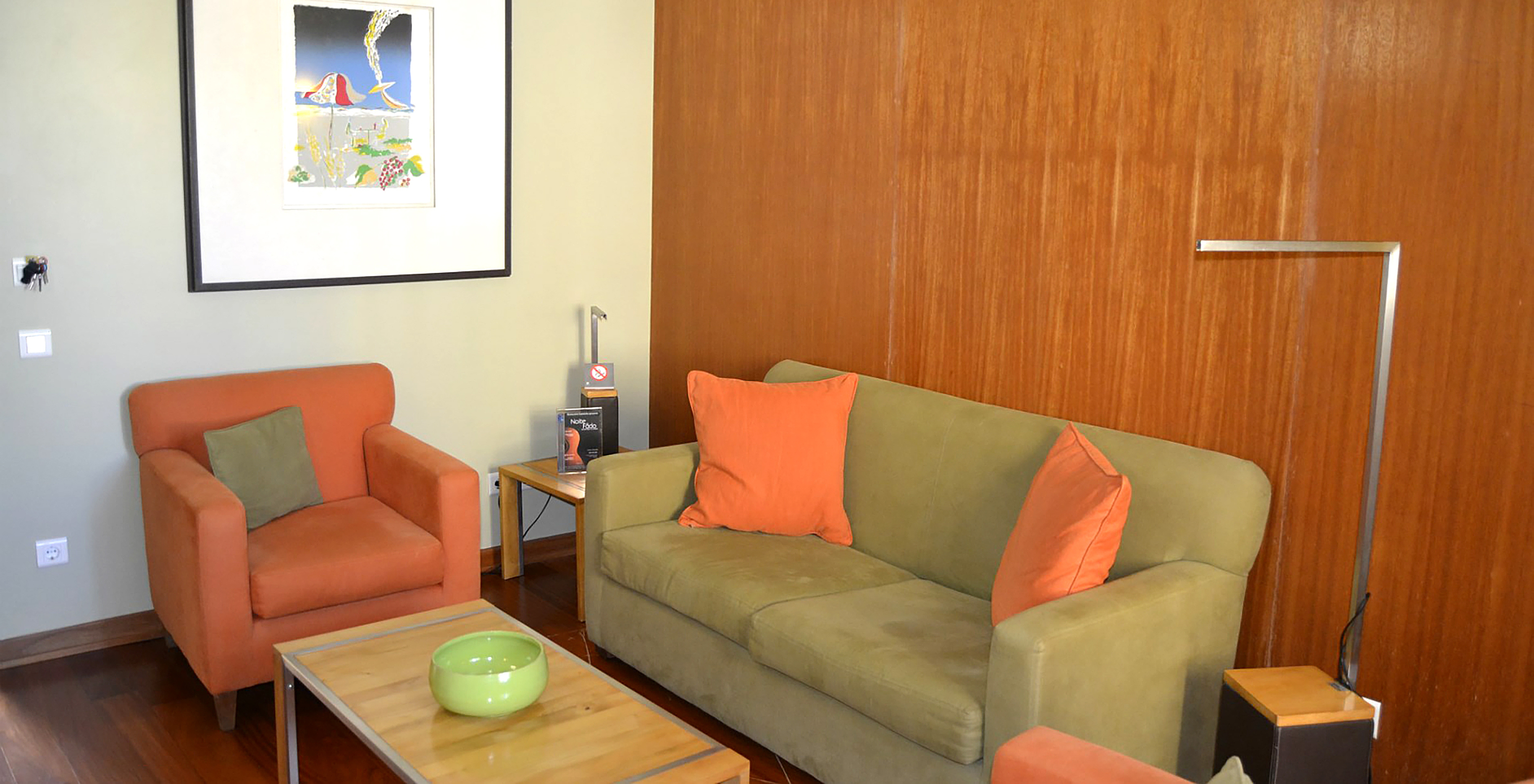 The Standard Suite of The Pousada Forte Angra do Heroísmo has a double sofa, two armchairs, and a small coffee table