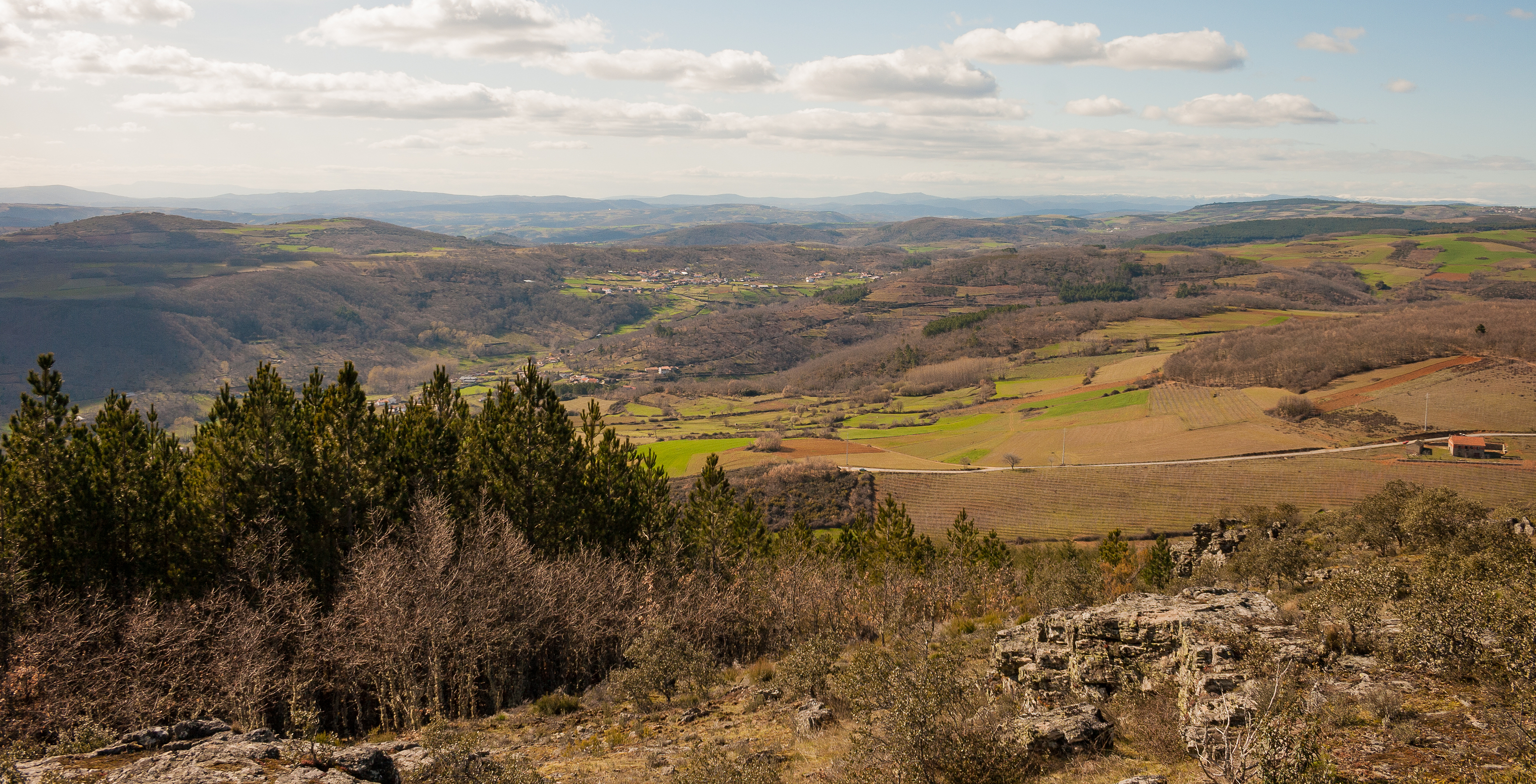 Panoramic view of Montesinho Natural Park, with lush greenery across the landscape