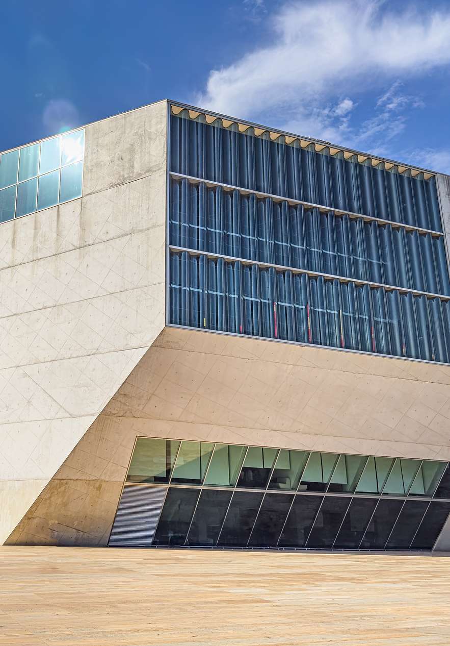 Casa da Música nabij Pousada Porto Rua das Flores, Hotel no Centro Histórico do Porto met moderne gevel
