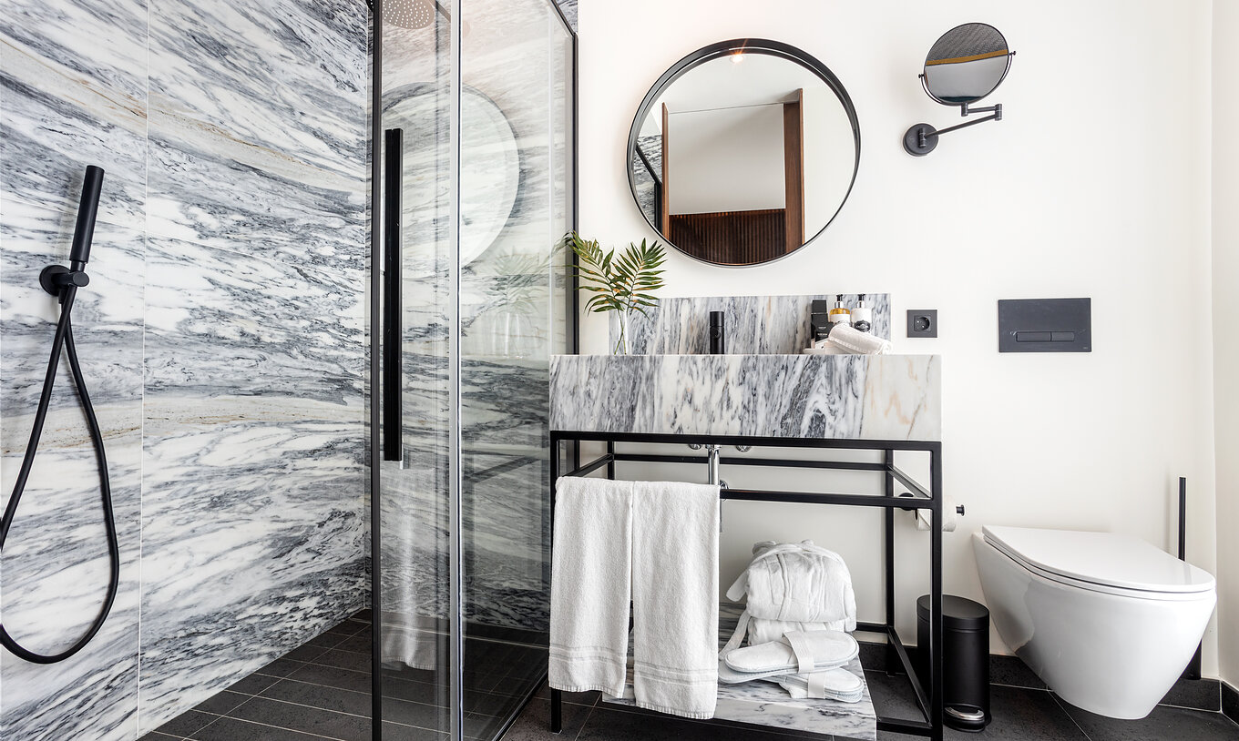 Superieur Kamer Pousada Porto - Rua das Flores heeft een badkamer met zwart accent