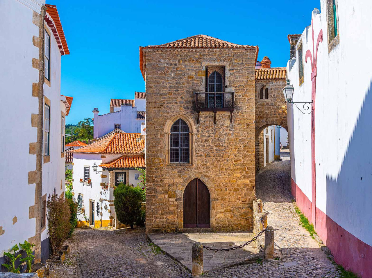 Séjournez dans une Pousada à Óbidos, près du centre historique et laissez-vous charmer par les rues médiévales