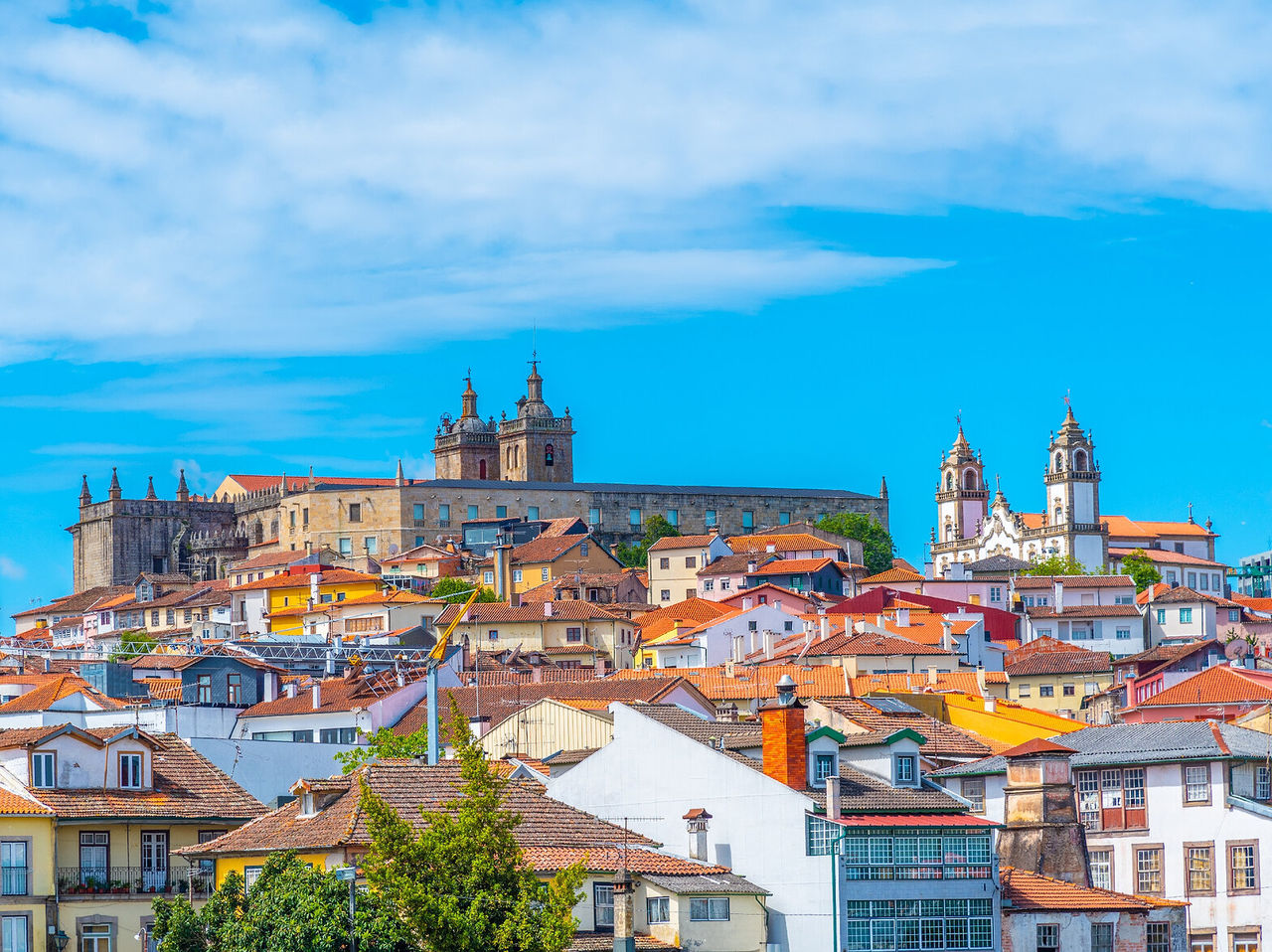 Discover the heritage of Portugal in the historic cities of the center and marvel at the medieval architecture