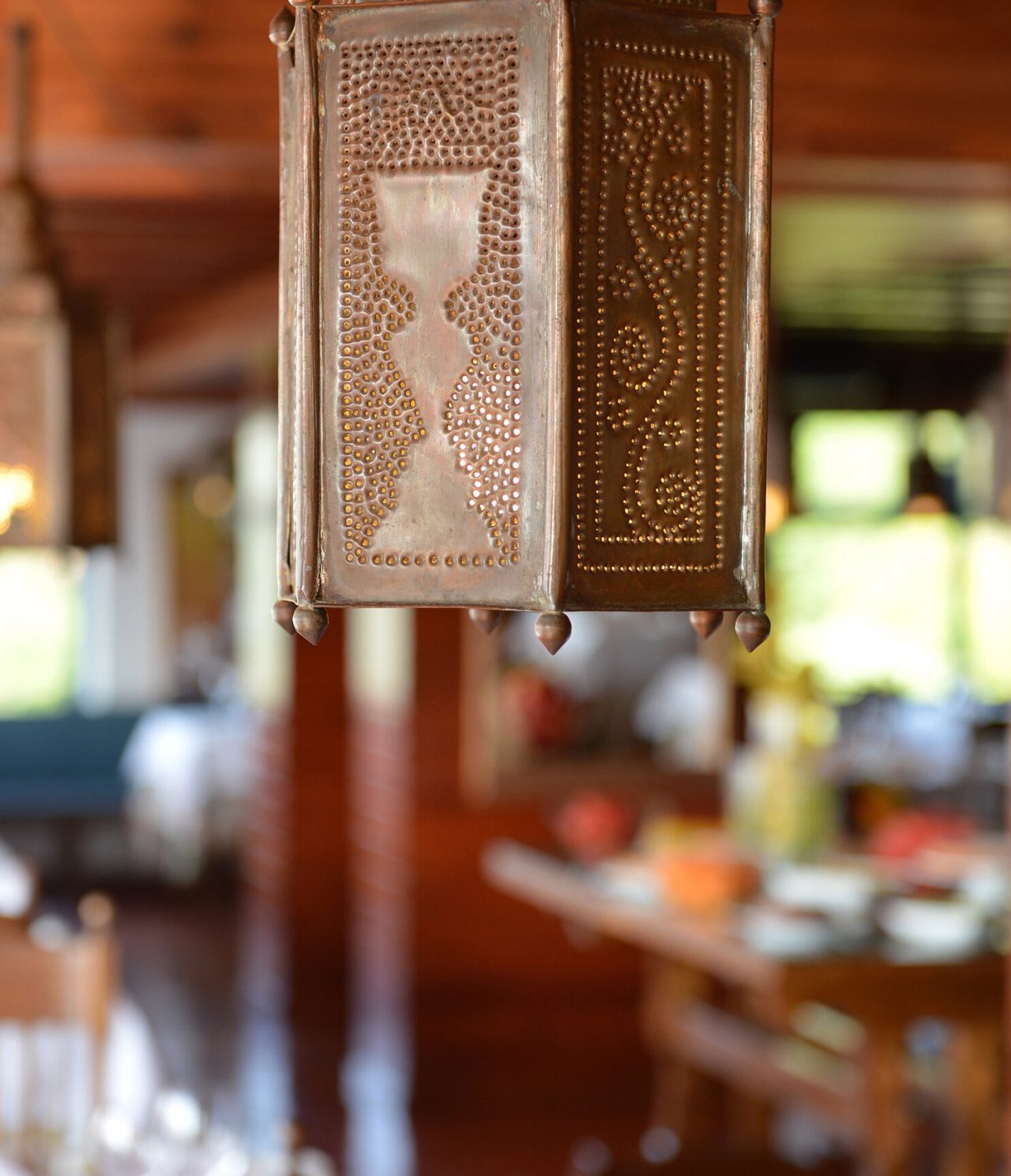 The restaurant of the Hotel in the Peneda-Gerês National Park has a area decorated in a style characteristic of the region