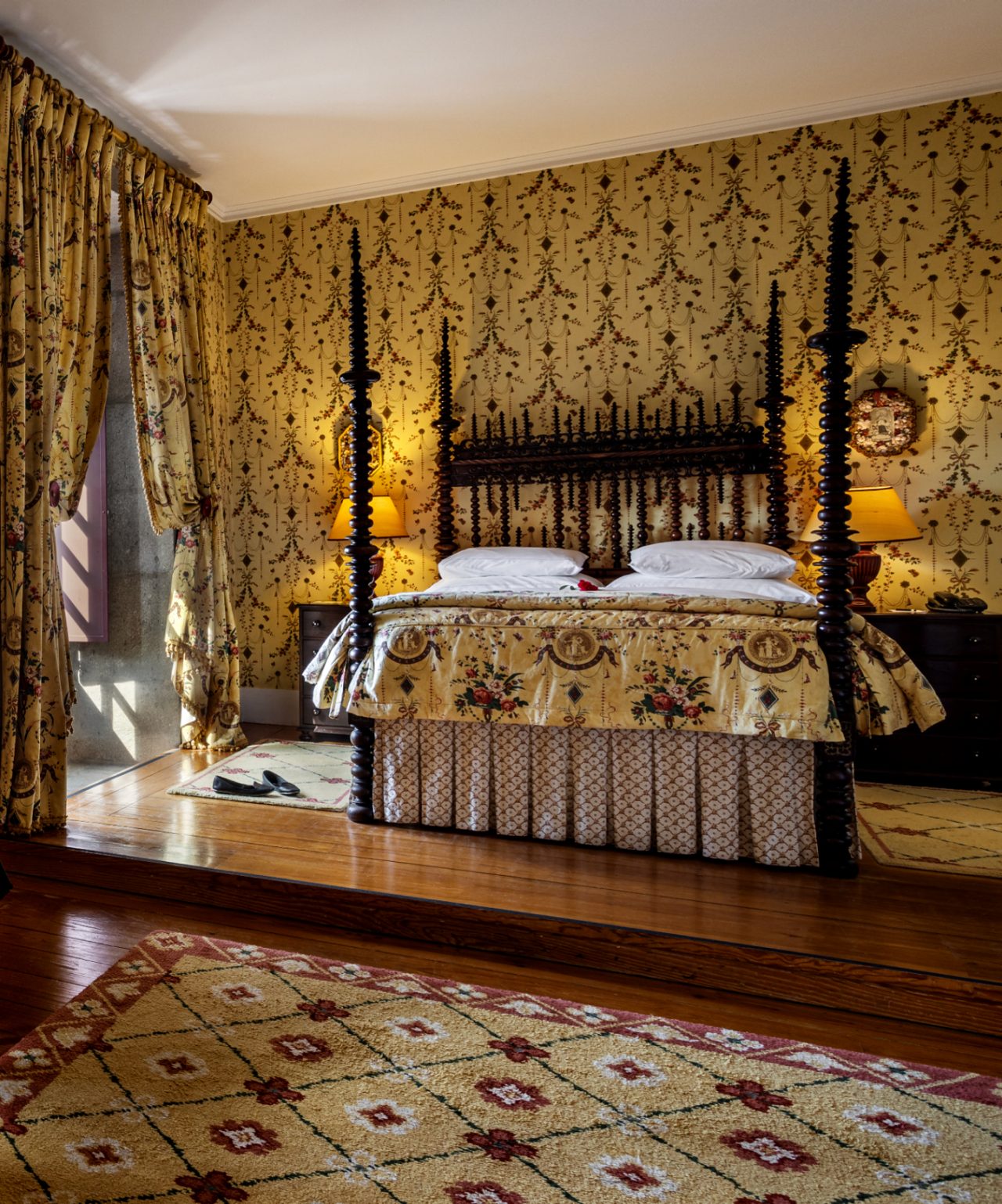 At Pousadas de Portugal, you can celebrate your wedding night in historic hotels with elegant decor